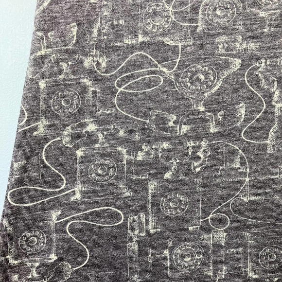 LULAROE Classic T Gray Retro Telephone Print Short Sleeve T-Shirt Womens Size XS - Picture 11 of 16